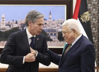 Συνάντηση Μπλίνκεν – Αμπάς: Στήριξη για τη δημιουργία παλαιστινιακού κράτους