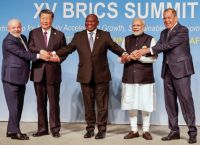 Νότια Αφρική: Στη BRICS εντάσσονται 5 ακόμη χώρες – «Μη στηρίζετε τον στρατό του Ισραήλ»