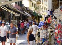 Λιανεμπόριο: Καθίζηση του τζίρου το πρώτο τρίμηνο του 2024