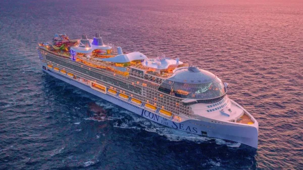 Icon of the Seas: Το μεγαλύτερο κρουαζιερόπλοιο στον πλανήτη ξεκινά το πρώτο του ταξίδι