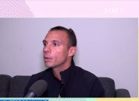 Καταπέλτης ο Χρήστος Βολικάκης: «Ο Τριαντάφυλλος μάλλον δεν έχει κάτι άλλο να κάνει στη ζωή του…»