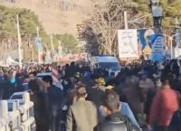 Ιράν: Εκρήξεις στο μνημείο του Σολεϊμανί – Τουλάχιστον 20 νεκροί [vid]