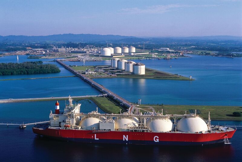 Κατάρ: Διπλασιάζει την παραγωγή LNG και ναυλώνει 19 πλοία για τη μεταφορά του