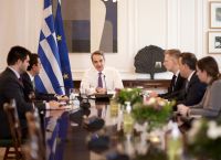 Πλαφόν στο περιθώριο μικτού κέρδους στο βρεφικό γάλα ανακοίνωσε ο Μητσοτάκης [vid]