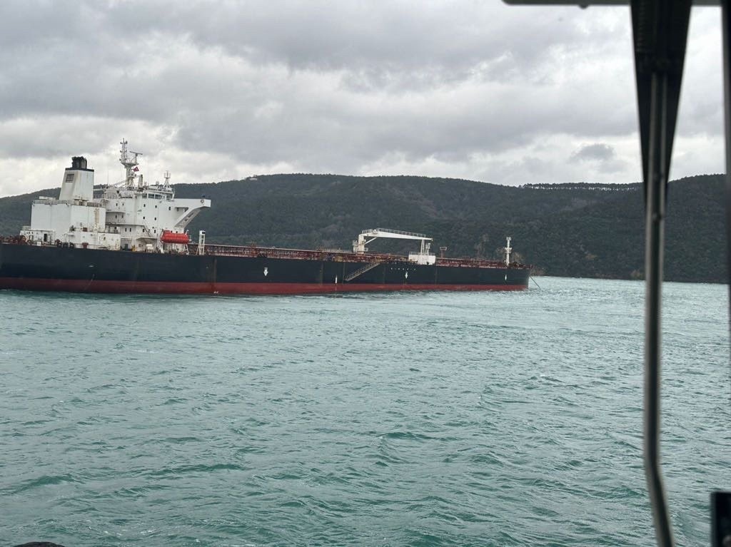 Βόσπορος: Οι διελεύσεις διακόπηκαν προσωρινά και προς τις δύο κατευθύνσεις