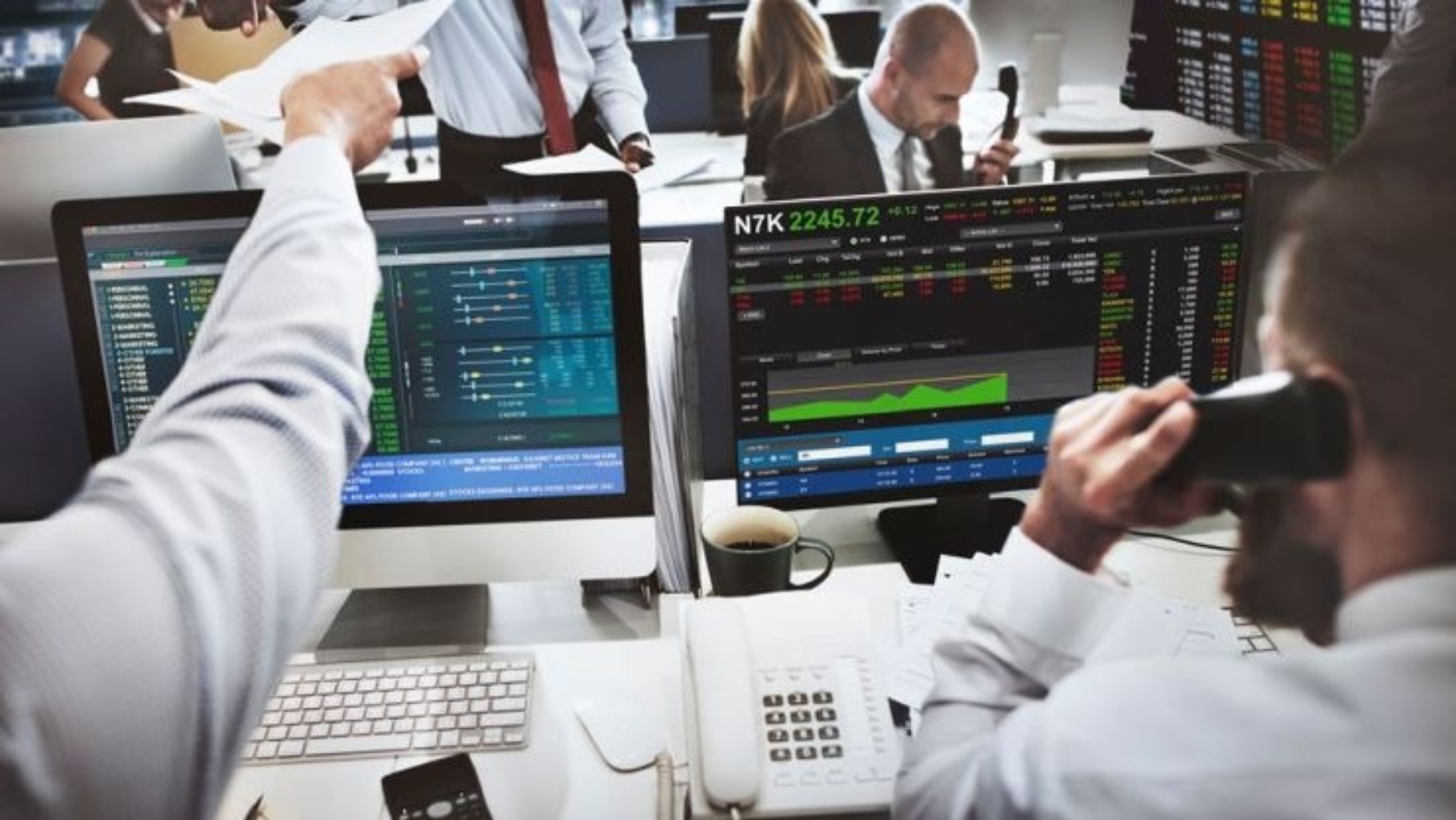 Capital Economics: Κακό «ποδαρικό» έκαναν οι αγορές για το 2024