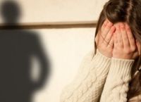 Κερατσίνι: «Μαμά δεν θέλω να έρθει ο παππούς» – 78χρονος βίαζε την ανήλικη εγγονή του από το 2017