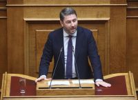 ΠΑΣΟΚ: Ο Ανδρουλάκης προτείνει προοδευτικό μέτωπο