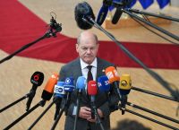 Γερμανία: Σε ελεύθερη πτώση τα ποσοστά του κυβερνητικού συνασπισμού