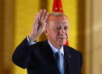 Ο Ερντογάν αναβαθμίζει τα οπλικά συστήματα made in Turkey