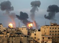 Reuters: Σε εξέλιξη διαπραγματεύσεις για εκεχειρία ενός μήνα στη Γάζα