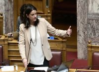 Επιστολική ψήφος: Στα “βράχια” η συναίνεση
