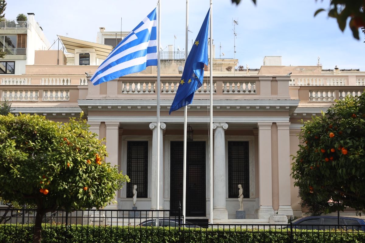 Η Χριστίνα Τσάκωνα νέα γγ Νομικών και Κοινοβουλευτικών Θεμάτων στη θέση του Στέλιου Κουτνατζή