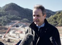 Μητσοτάκης σε αγρότες: Ούτε γκαρσόνια θα γίνετε, ούτε στη Γερμανία θα φύγετε