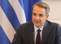Μητσοτάκης: Στην κοπή της βασιλόπιτας στο υπουργείο Παιδείας