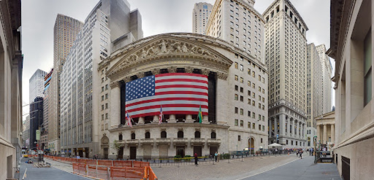 Wall Street: Το πάθος των ιδιωτών επενδυτών για μετοχές