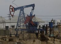 Πετρέλαιο: Έναρξη εβδομάδας με ήπια πτώση των τιμών – Στα 82 δολάρια το βαρέλι