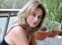 Γωγώ Ατζολετάκη: Δείτε πως είναι σήμερα στα 71 της, η πρώην Σταρ Ελλάς και πρωταγωνίστρια