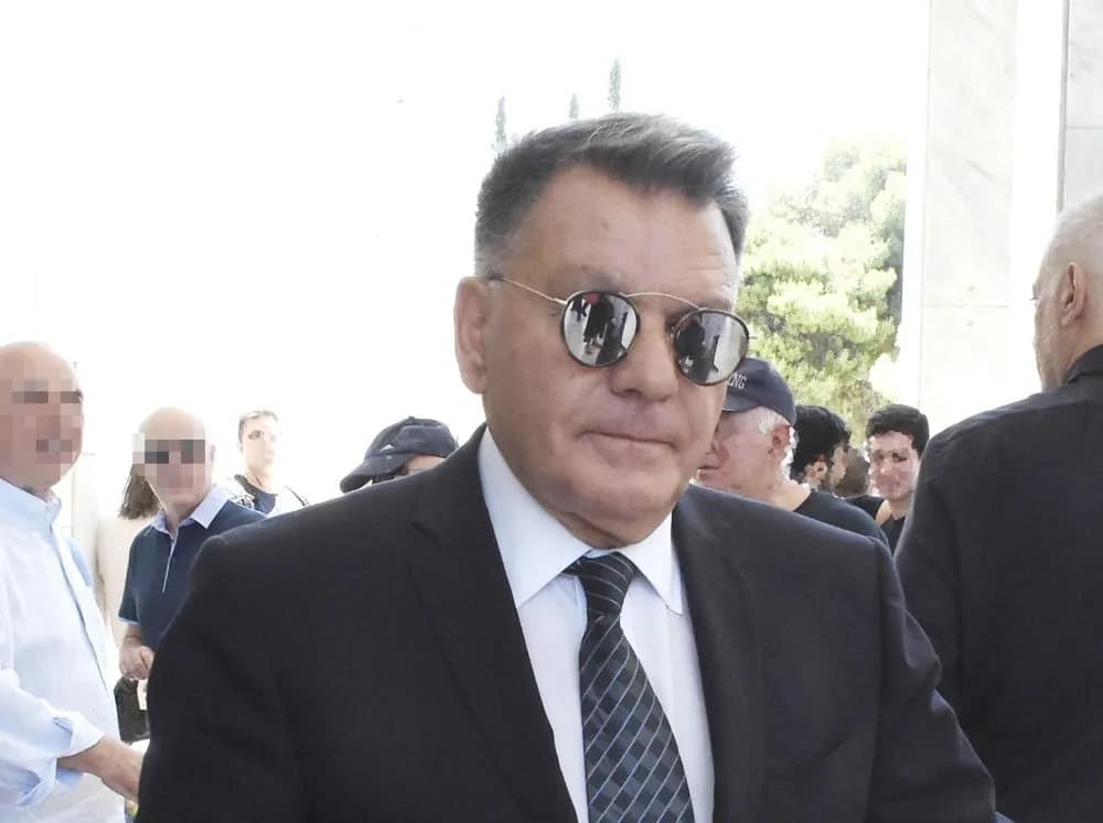 Κούγιας: «Ρώτησαν ένα βρέφος αν θέλει να έχει πατέρα και μητέρα τον κύριο Μπιμπίλα» [vid]