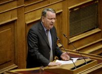Ομόφυλα ζευγάρια: 77 τα όχι και 175 τα ναι μετά την λάθος καταμέτρηση της ψήφου του Γιώργου Καρασμάνη
