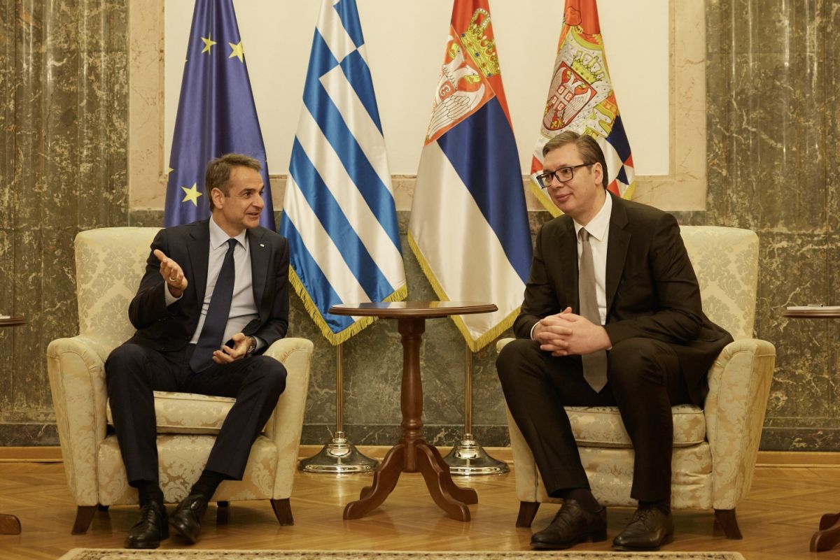 Στο Βελιγράδι ο Μητσοτάκης – Διευρυμένες συνομιλίες Ελλάδας, Σερβίας