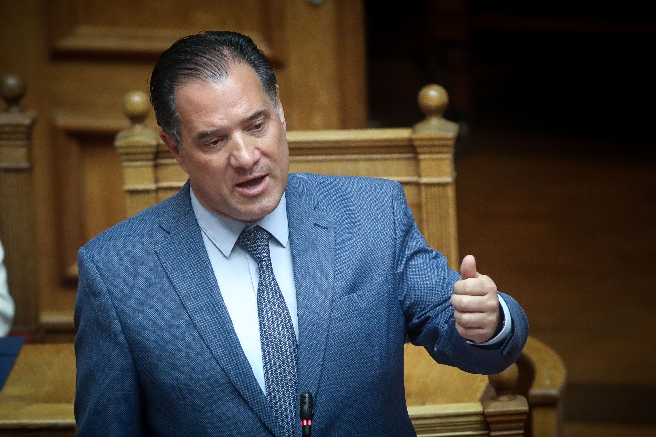Άδωνις: Η Αθήνα δεν πρέπει να κλείσει για 2 λεπτά διαφορά [vid]