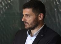 Εκρηκτική ατμόσφαιρα Κασσελάκη – Τεμπονέρα: «Αποσύρω την επιστολή για όλους, εκτός από σένα»
