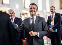 Τι θέλει να πετύχει ο Μακρόν μιλώντας για “στρατό στην Ουκρανία”