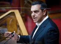 ΣΥΡΙΖΑ: Φωνές για επιστροφή Αλέξη Τσίπρα – «Να πέσουμε γονατιστοί για να γυρίσει πίσω» [vid]