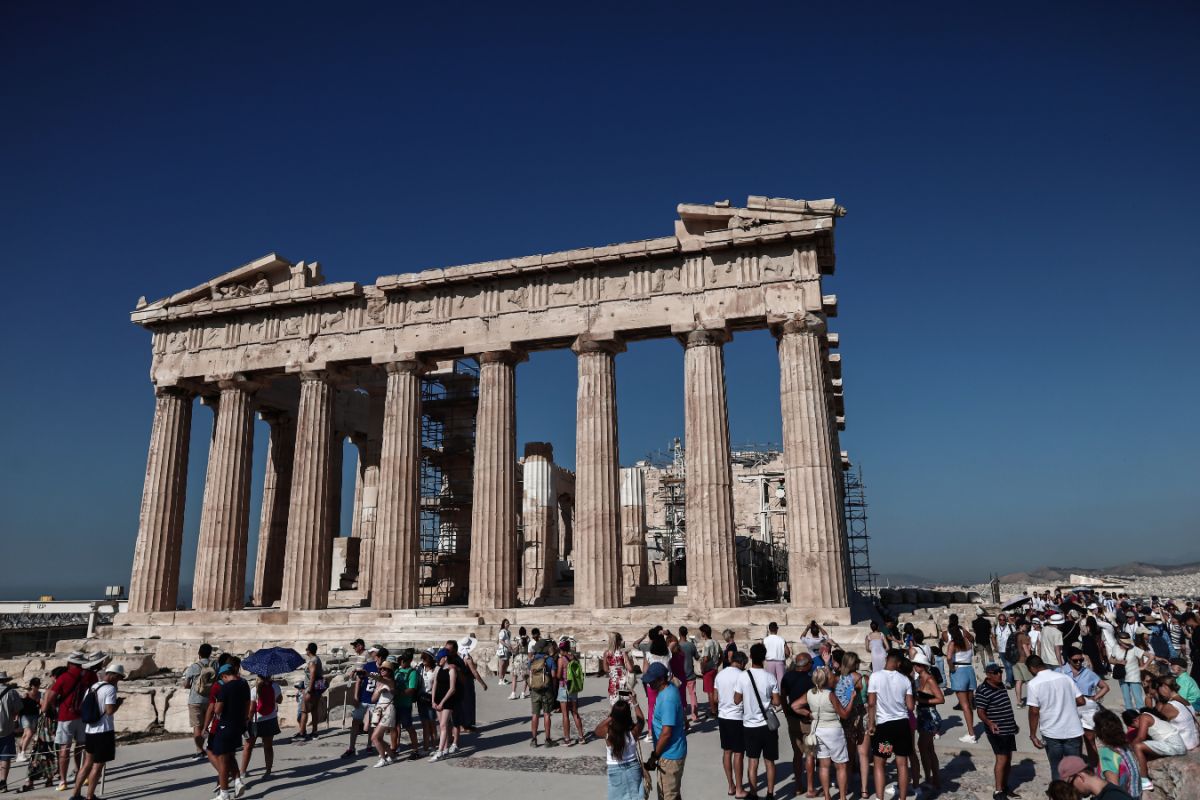 The Acropolis got €60 mln worth of visitors in 2023