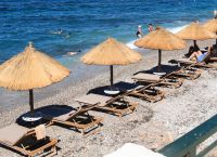 Greece Says “Aloha” to Responsible Beaches: New Bill Prioritizes Sustainability and Free Access