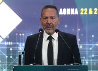 Στουρνάρας: Θα έρθει μείωση των επιτοκίων
