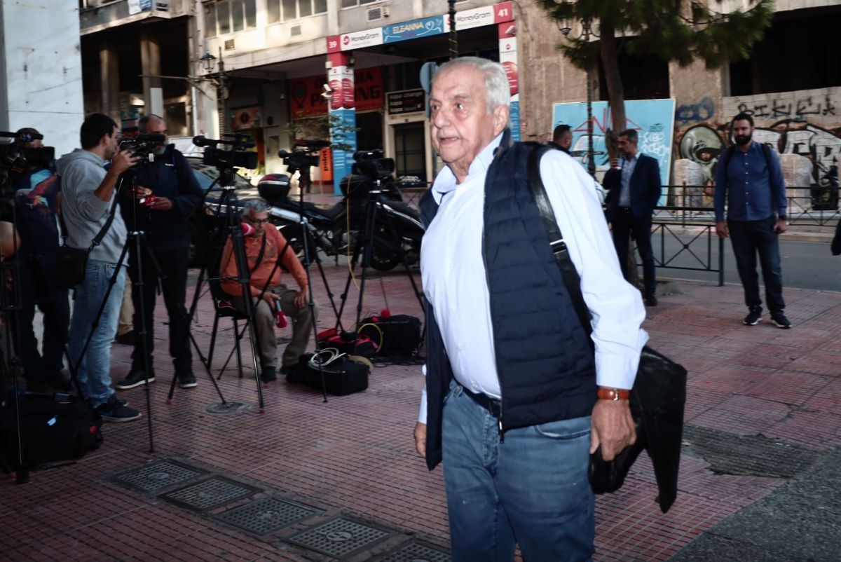 ΣΥΡΙΖΑ: Άστραψε o Φλαμπουράρης στην πολιτική γραμματεία