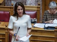Δόμνα Μιχαηλίδου: Αυξάνεται το επίδομα ανεργίας ανάλογα με τις εισφορές του εργαζόμενου