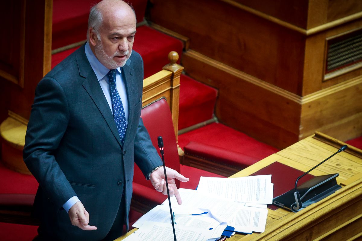 Φλωρίδης για βόμβα: «Το κενό ασφαλείας στο Δικαστικό Μέγαρο Θεσσαλονίκης είναι αρκετά σοβαρό» [vid]