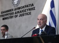 Οι προτεινόμενες αλλαγές στον Ποινικό Κώδικα – Τι προβλέπει για κακουργήματα και αποφυλακίσεις