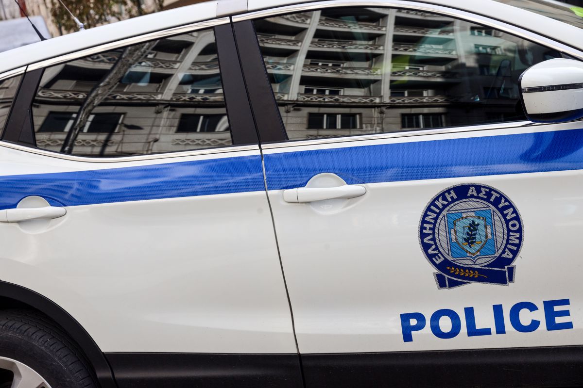 Άργος: Στον εισαγγελέα σήμερα ο 34χρονος που κακοποίησε άγρια τη σύζυγό του με σίδερο ατμού