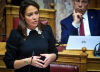 Μιχαηλίδου: 5.300 εργαζόμενοι συνταξιούχοι δήλωσαν την εργασία τους