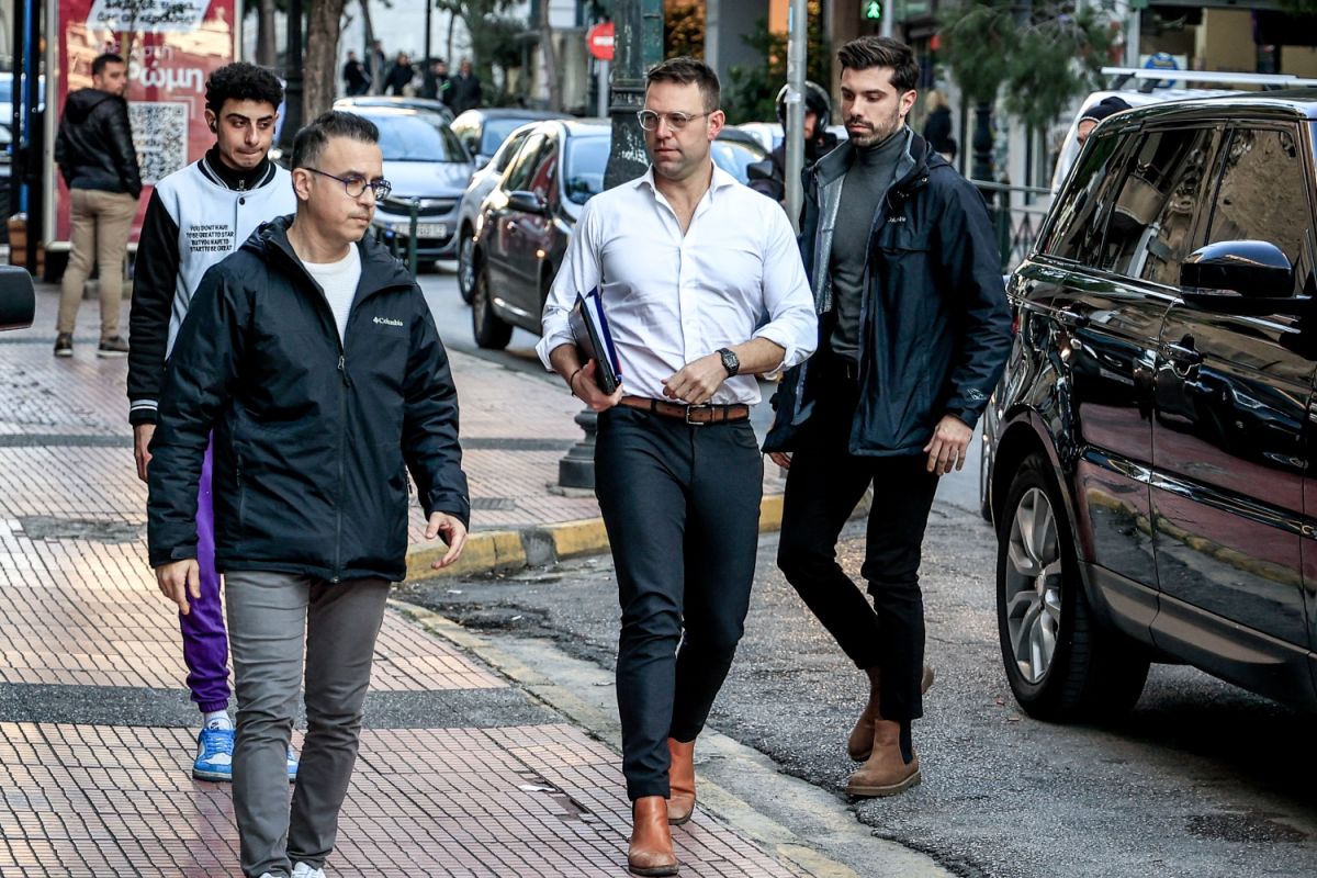 Ξεκίνησε η συνεδρίαση της Πολιτικής Γραμματείας του ΣΥΡΙΖΑ – Απουσιάζει ο Πολάκης
