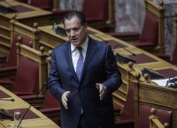 Άδωνις: Πρόσληψη 6000 γιατρών και 4000 νοσηλευτών [vid]