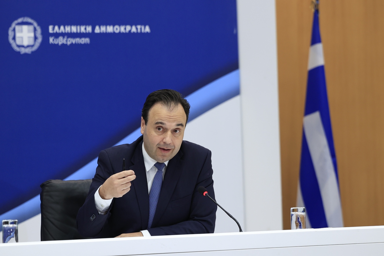 Παπαστεργίου: Μέσω taxis η αγορά του εισιτηρίου – Δημιουργείται black list [vid]