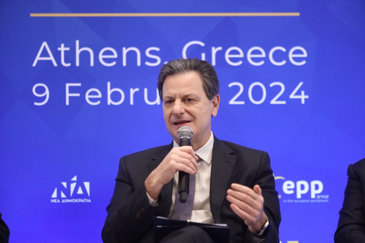 Σκυλακάκης στην εκδήλωση του ΕΛΚ: Η Ελλάδα πρωτοπόρα στην πράσινη μετάβαση