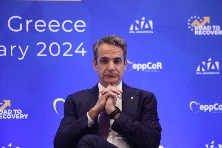 PM Mitsotakis: “We aim to create 200,000 new job positions – We named the plan ‘Greece 2.0′”