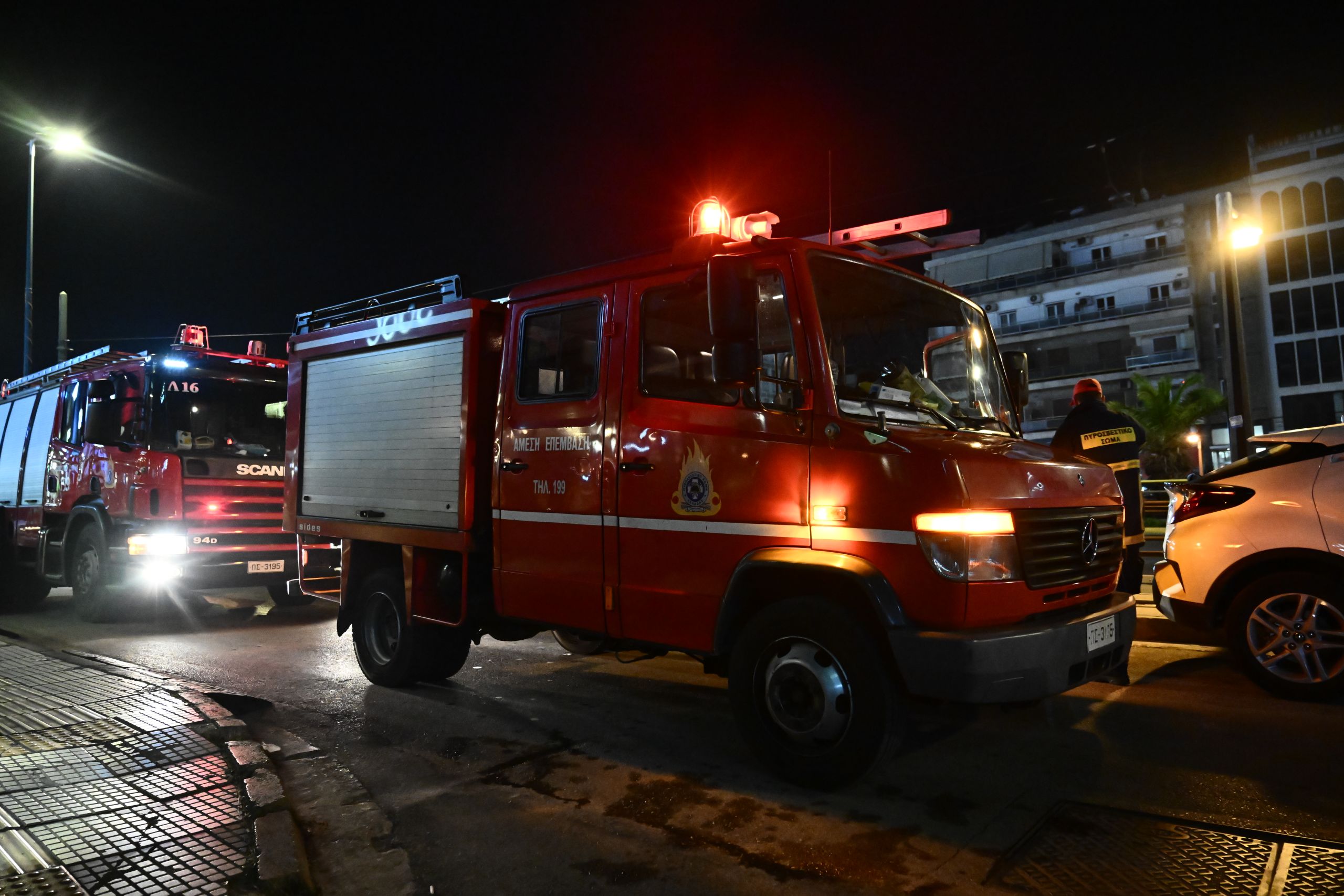 Ποια είναι η οργάνωση «Ένοπλη Απάντηση» που ανέλαβε την ευθύνη για τον φάκελο – βόμβα;