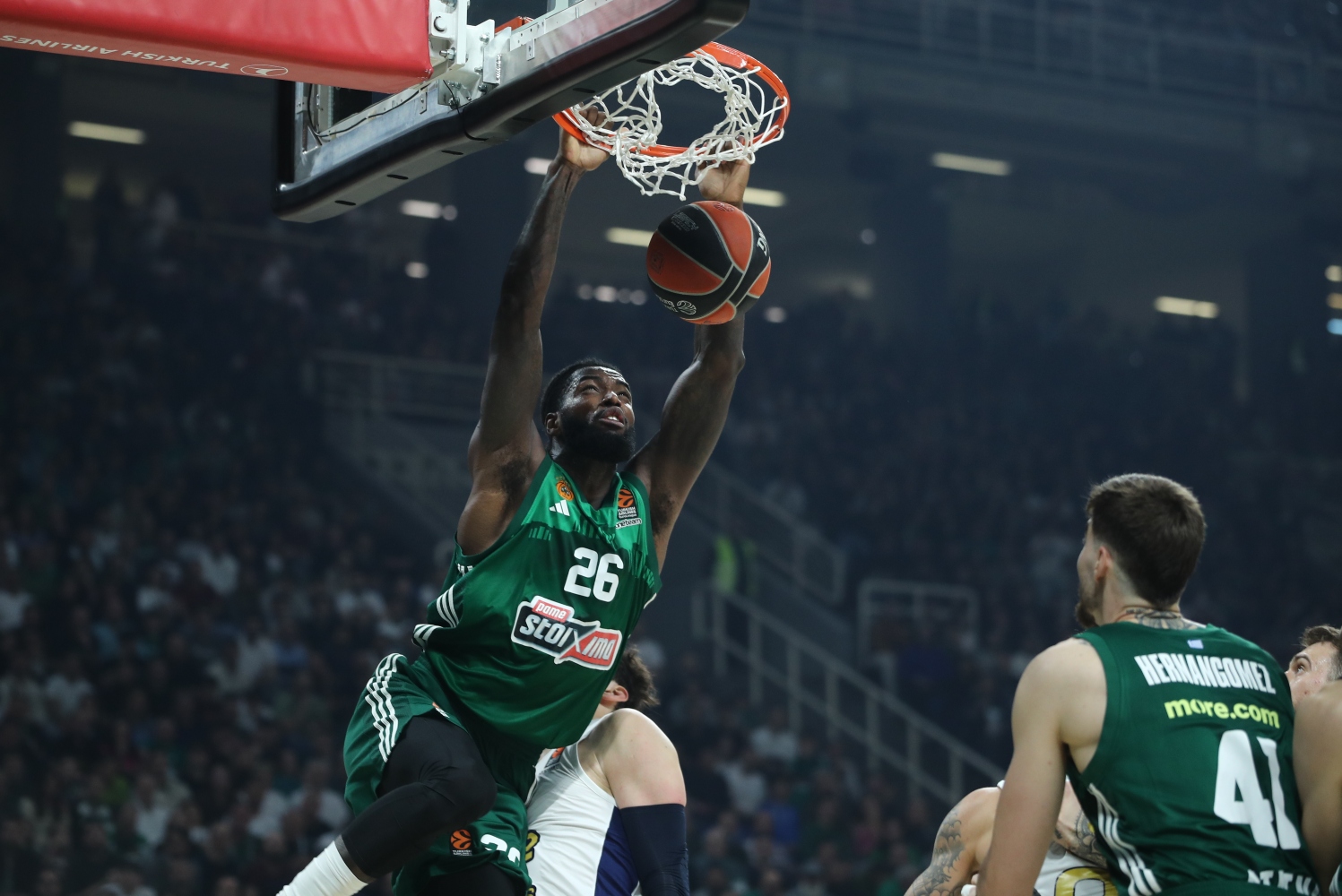 Παναθηναϊκός Φενέρ: Σπουδαία νίκη με 74-63 πέτυχε το τριφύλλι!