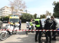 Τέσσερις οι νεκροί από τους πυροβολισμούς στη ναυτιλιακή στη Γλυφάδα, ανάμεσά τους και ο ένοπλος