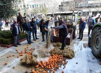 Δύο τάσεις στο μέτωπο των αγροτών για τις εξαγγελίες Μητσοτάκη