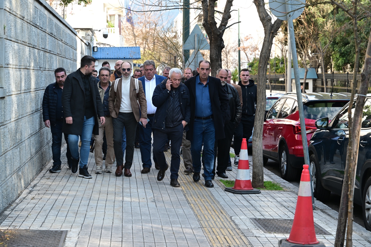 Στα μπλόκα αποφασίζουν οι αγρότες – Τι πρότεινε ο πρωθυπουργός [vid]