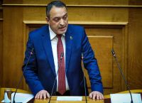«Εθνικό γελωτοποιό» χαρακτήρισε τον Βελόπουλο ο Στίγκας