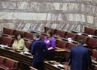 Θερμή συνάντηση Μητσοτάκη με Κωνσταντοπούλου στη Βουλή – Τι συζήτησαν